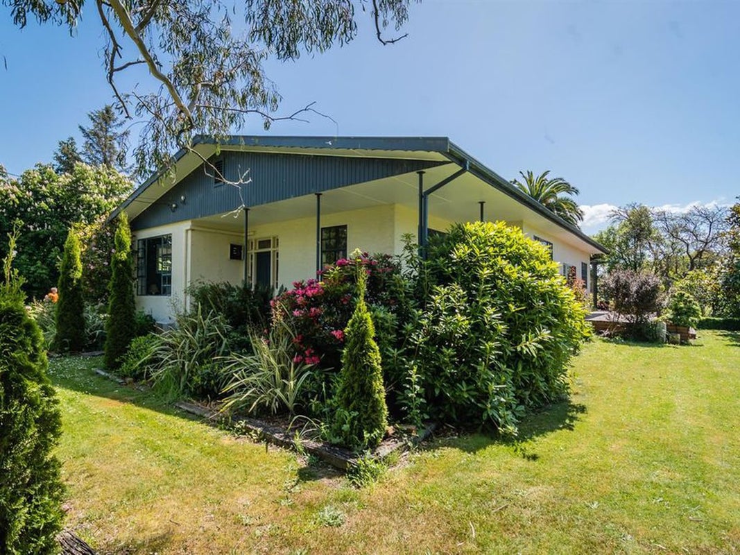 72 Timaru Road, Waimate, Waimate - Carousel 2