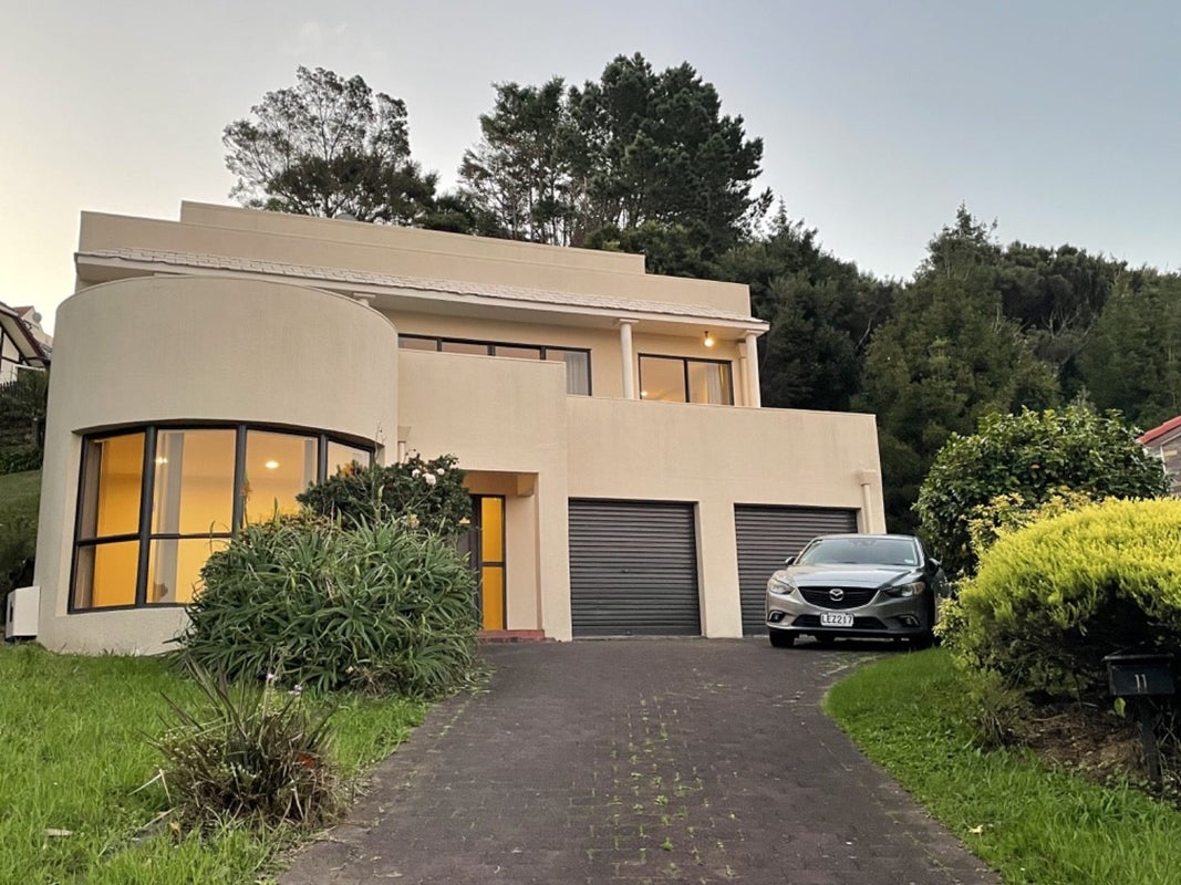 11 Murano Place, Chatswood, Auckland - Carousel 1