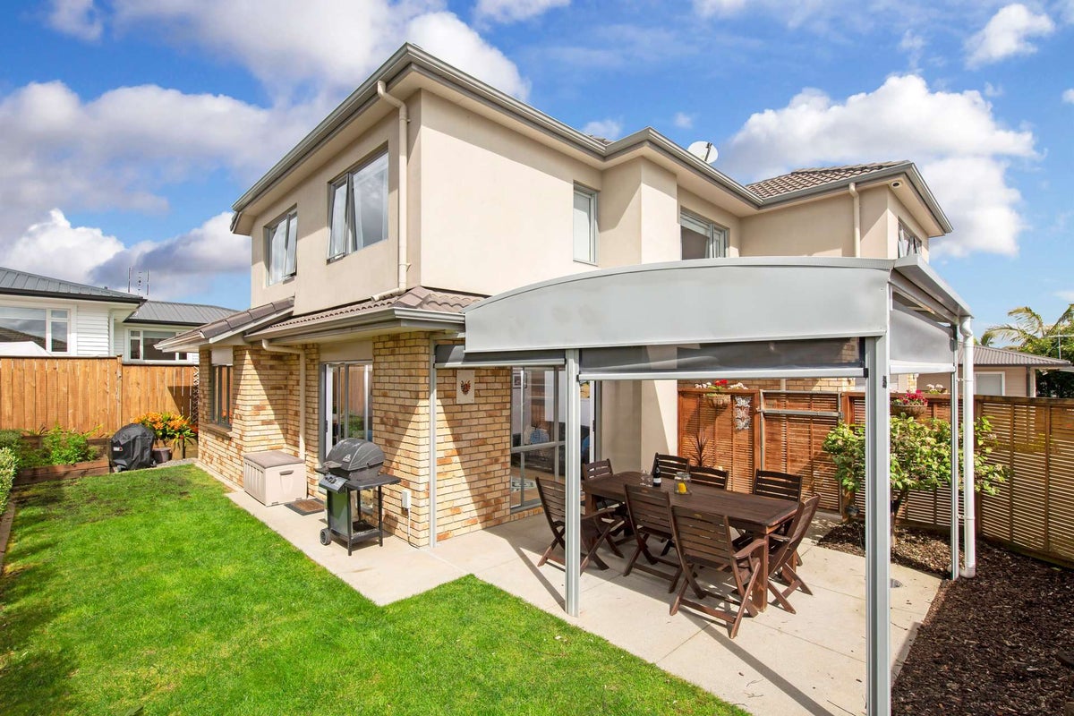 46A Rodney Street, Howick, Auckland - Carousel 2
