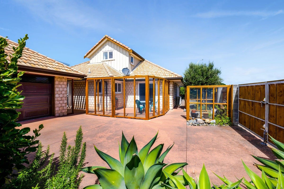 1 Wilson Road, Opunake - Carousel 2