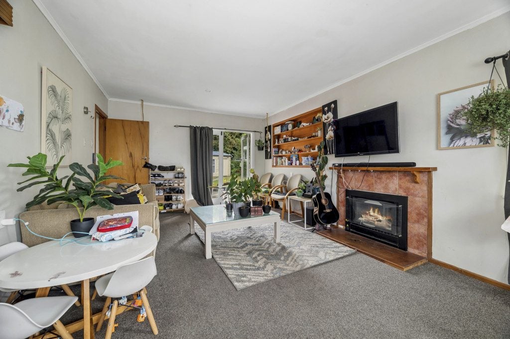 41 Kea Street, Selwyn Heights, Rotorua - Carousel 2