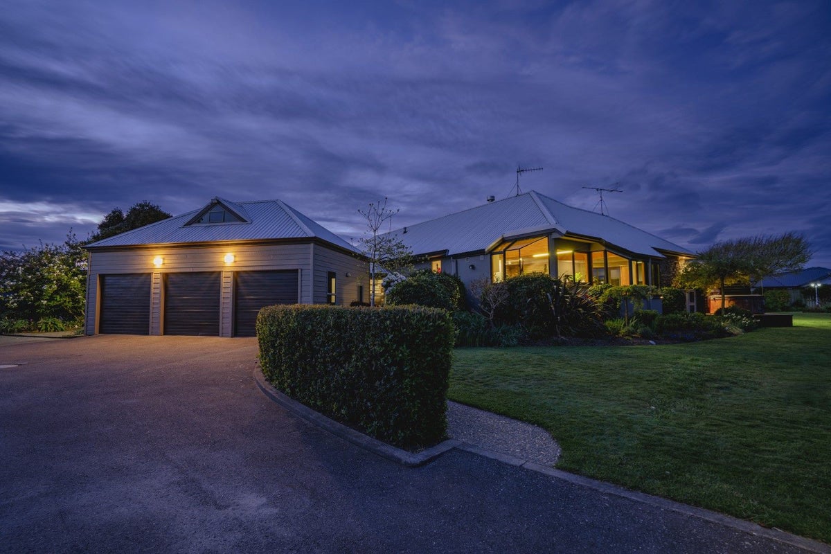49 Stoneleigh Lane, Waikiwi, Invercargill - Carousel 1