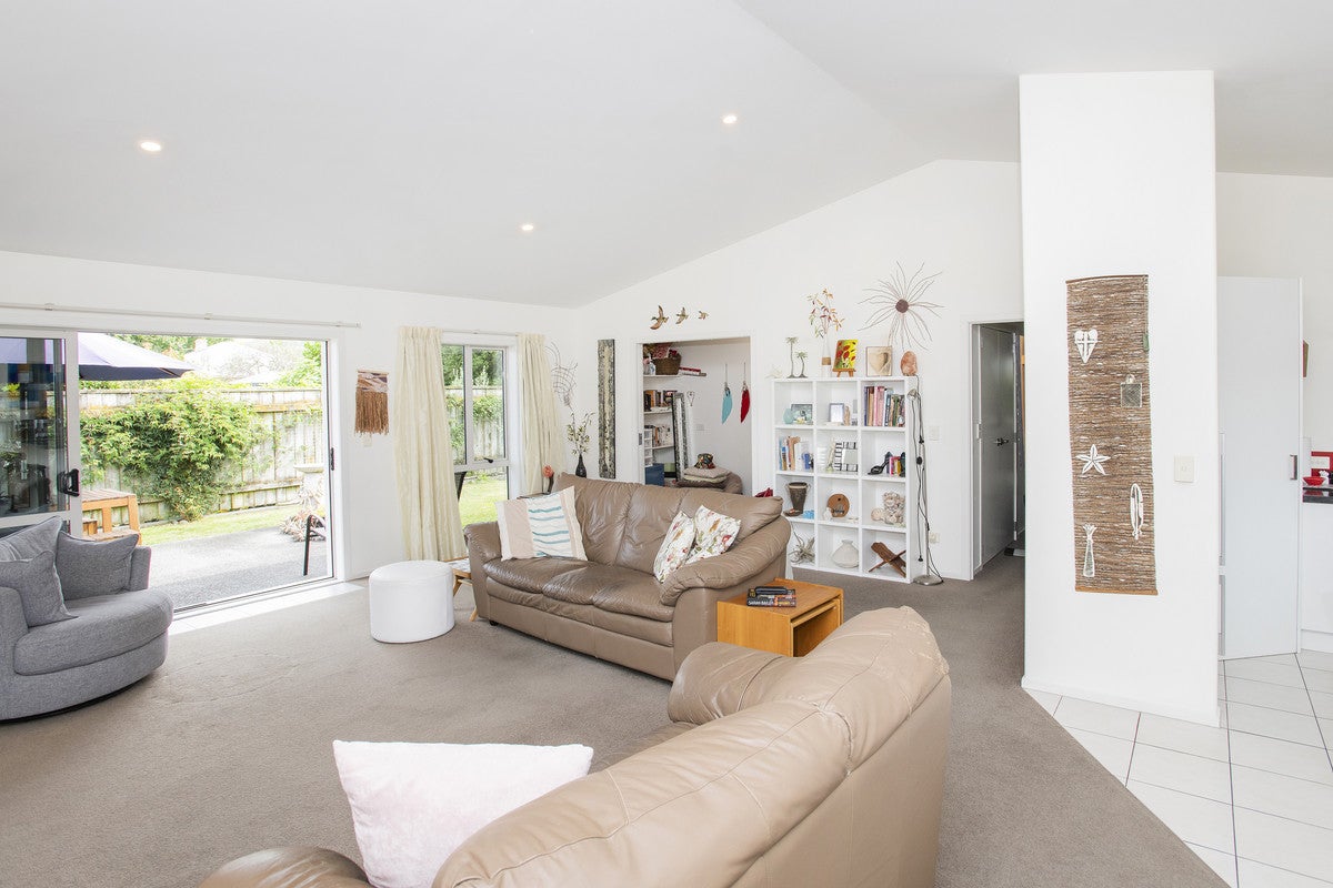 363A Ormond Road, Riverdale, Gisborne - Carousel 1