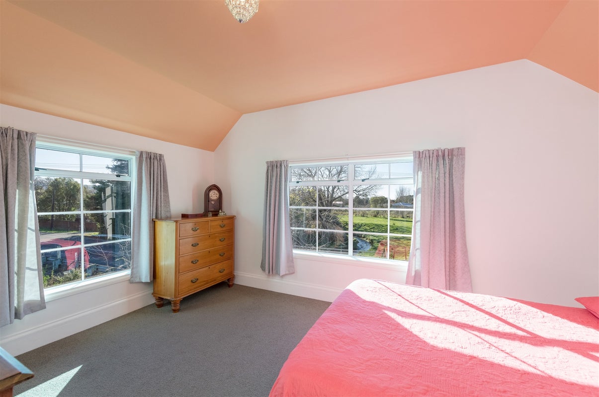 2 Higgins Road, Brightwater, Wakefield - Carousel 9