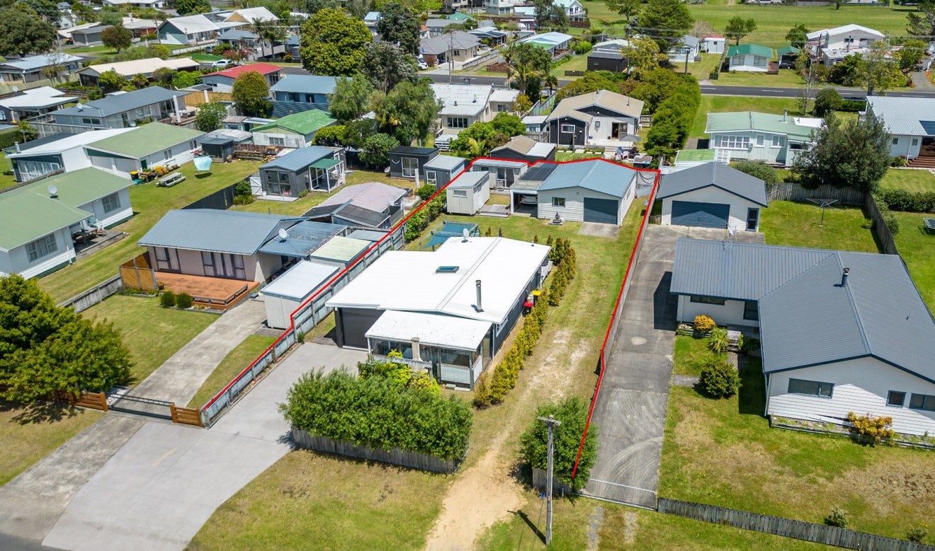 211 Tui Road, Whangamata - Carousel 2