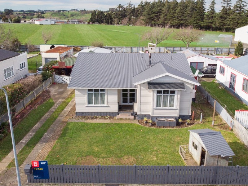 25 York Street, Dannevirke, Dannevirke - Carousel 1