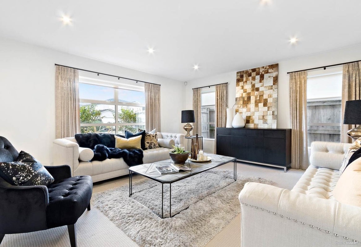 29 Coolaghy Drive, Flat Bush, Auckland - Carousel 2