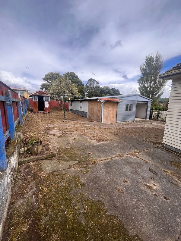 72 Castor Crescent, Cannons Creek, Porirua - Carousel 8