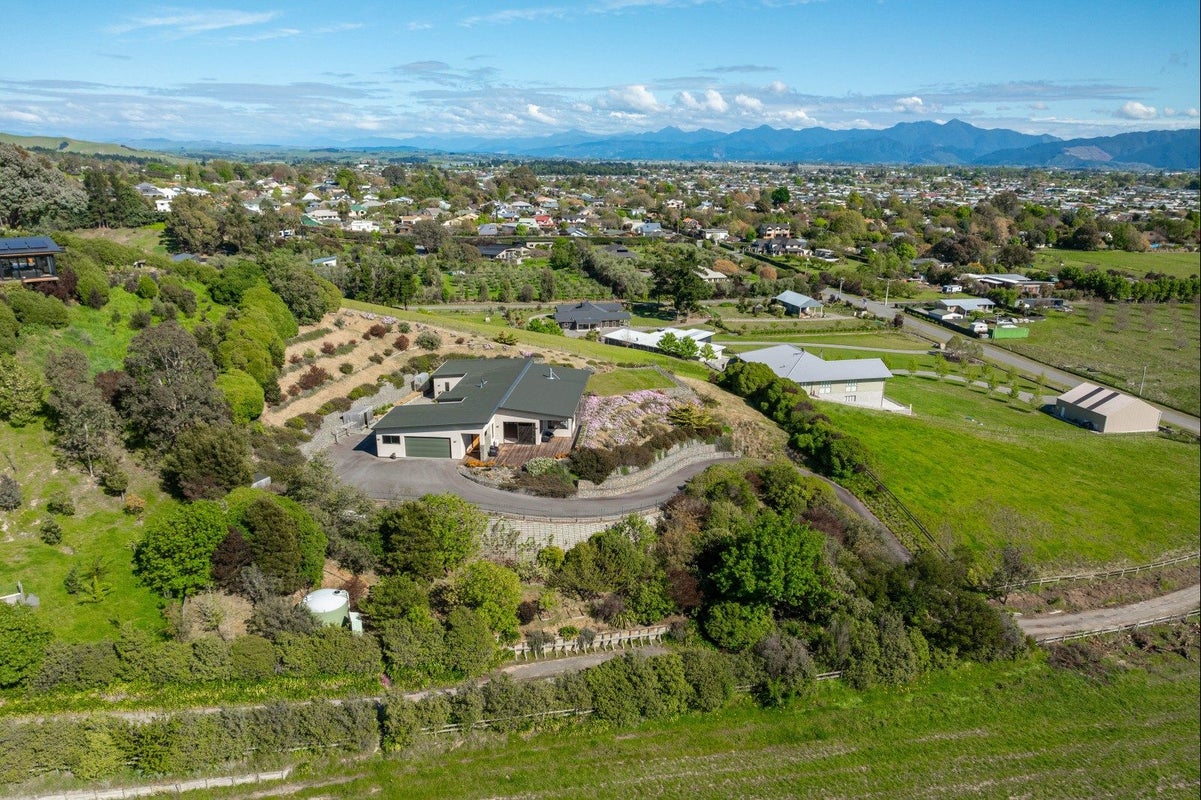 198 Wither Road, Witherlea, Blenheim - Carousel 1