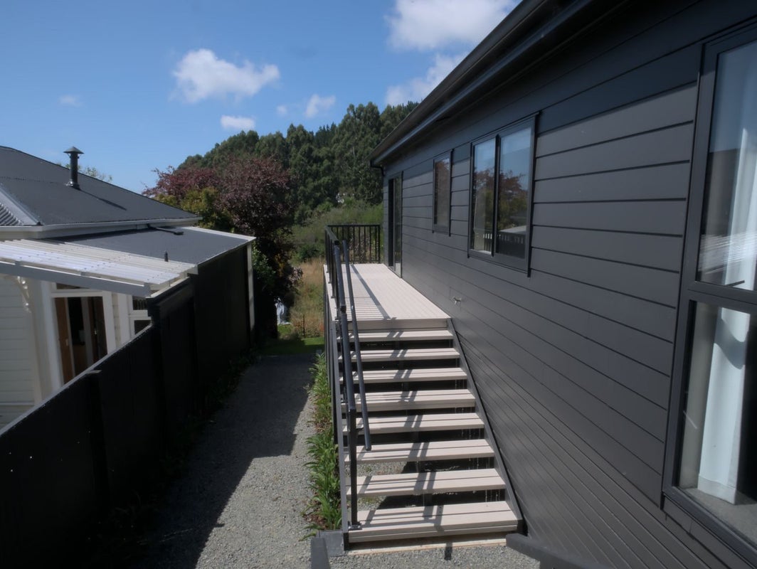 23 Matariki Street, Broad Bay, Dunedin - Carousel 2