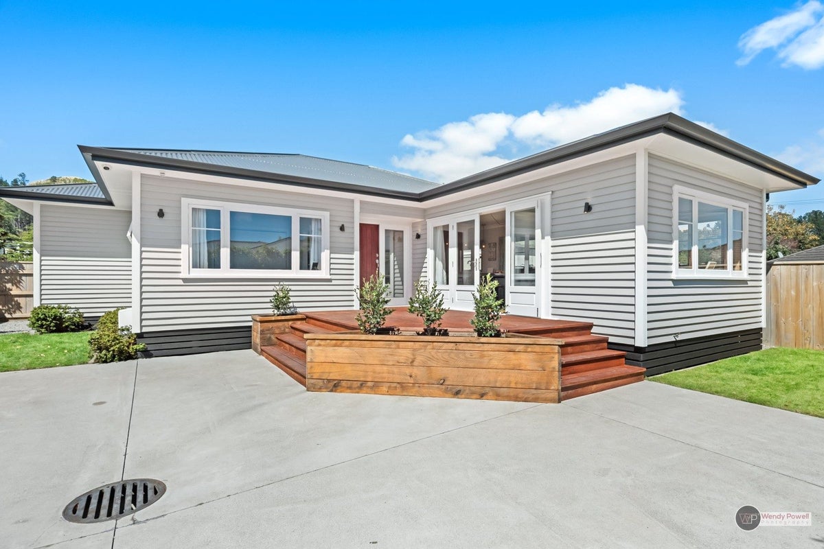 19B Wilford Street, Wallaceville, Upper Hutt - Carousel 19