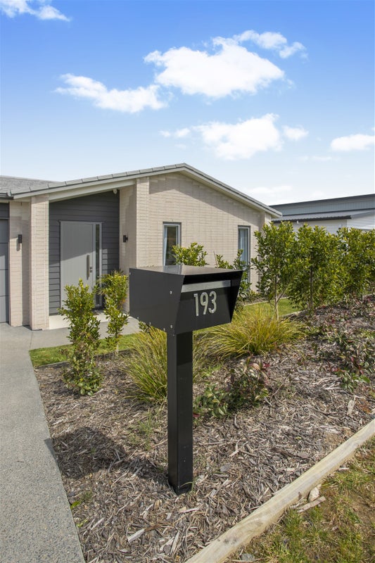 193 Ninth View Avenue, Beachlands, Auckland - Carousel 2