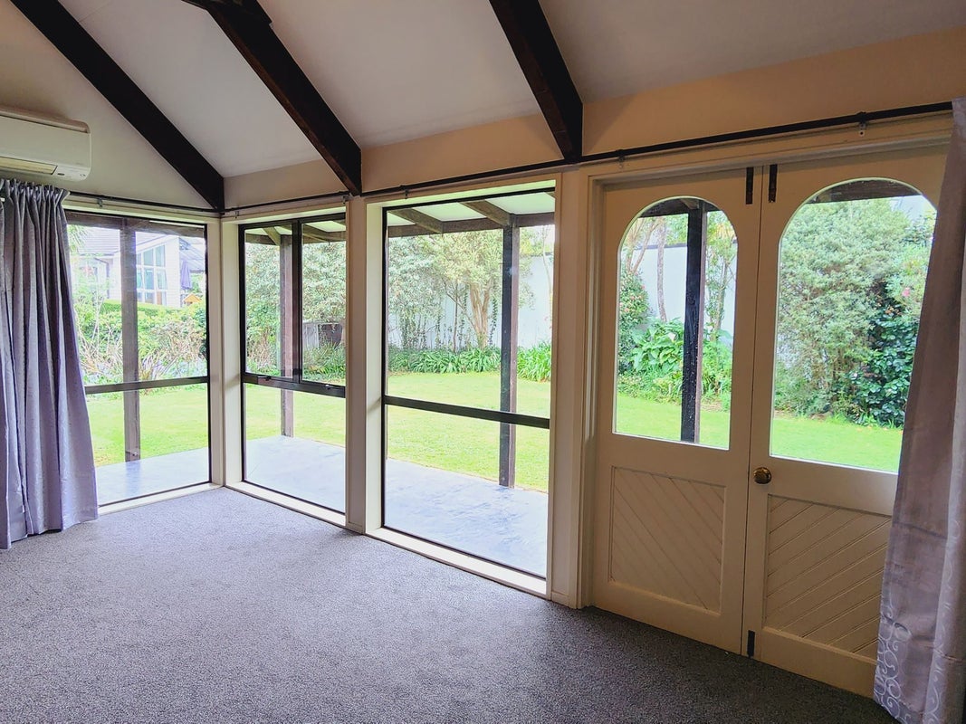 16 Rearsby Drive, Halswell, Christchurch - Carousel 2