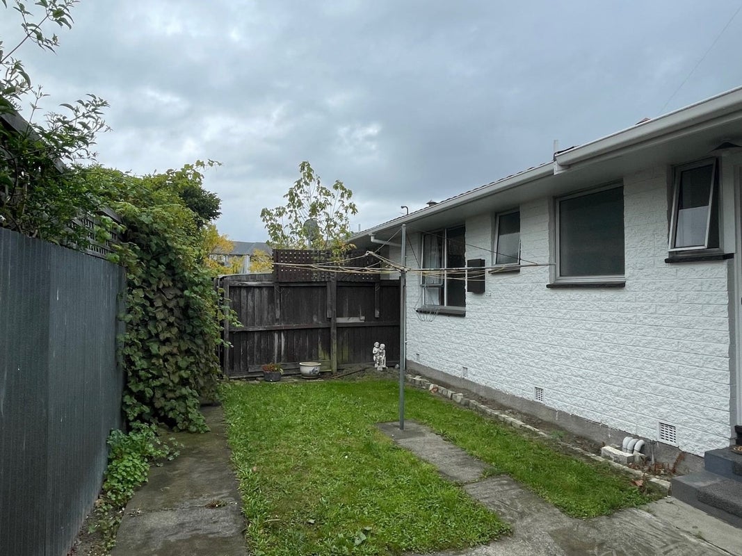 2/12 Cecil Place, Waltham, Christchurch - Carousel 8