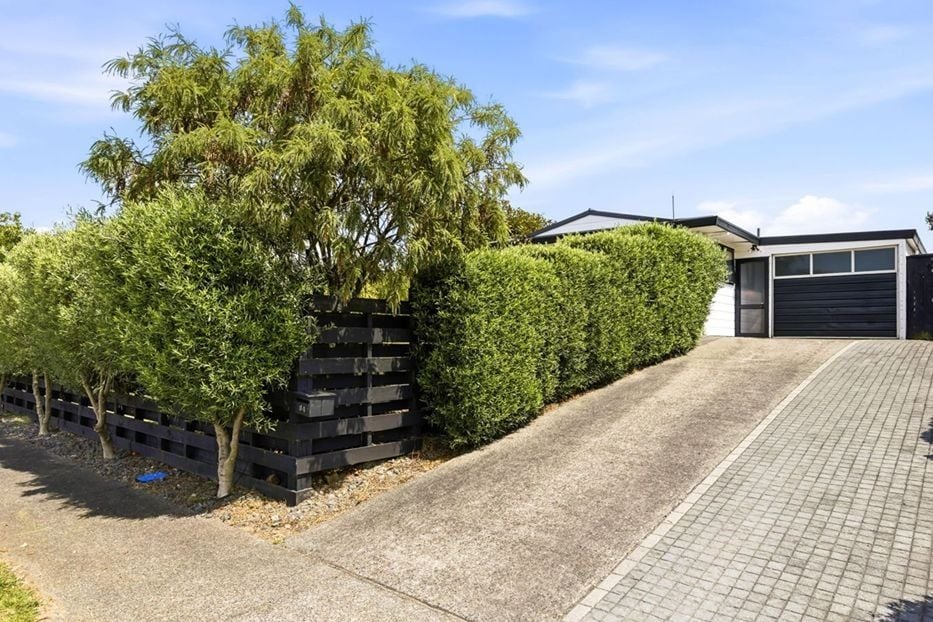 84 Hyde Avenue, Richmond Heights, Taupo - Carousel 15
