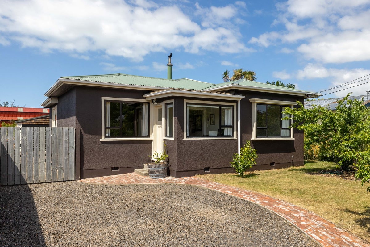 32 Pannell Avenue, Wainoni, Christchurch - Carousel 1