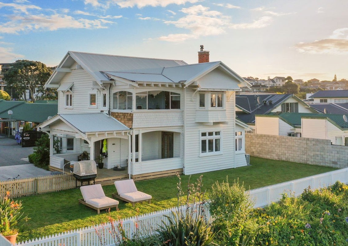 68 Whiteley Street, Moturoa, New Plymouth - Carousel 1
