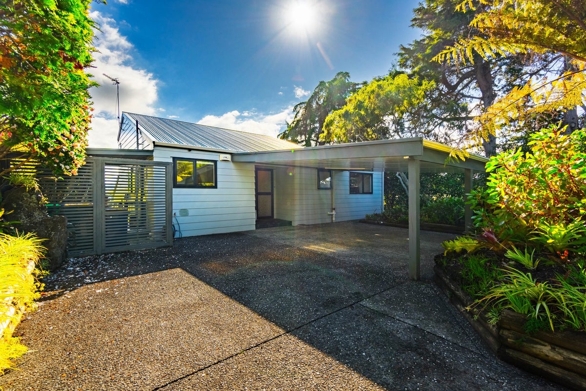 17 Northfield Road, Waitakere, Auckland - Carousel 25