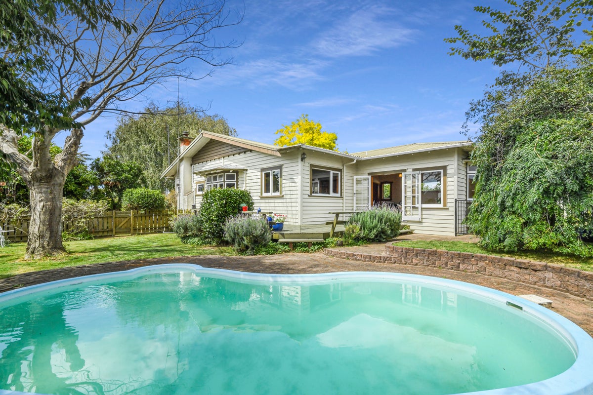 88 Young Street, Te Awamutu, Te Awamutu - Carousel 1