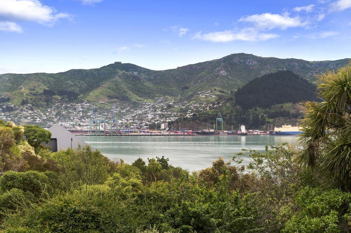 93 Marine Drive, Diamond Harbour, Lyttelton - Carousel 2