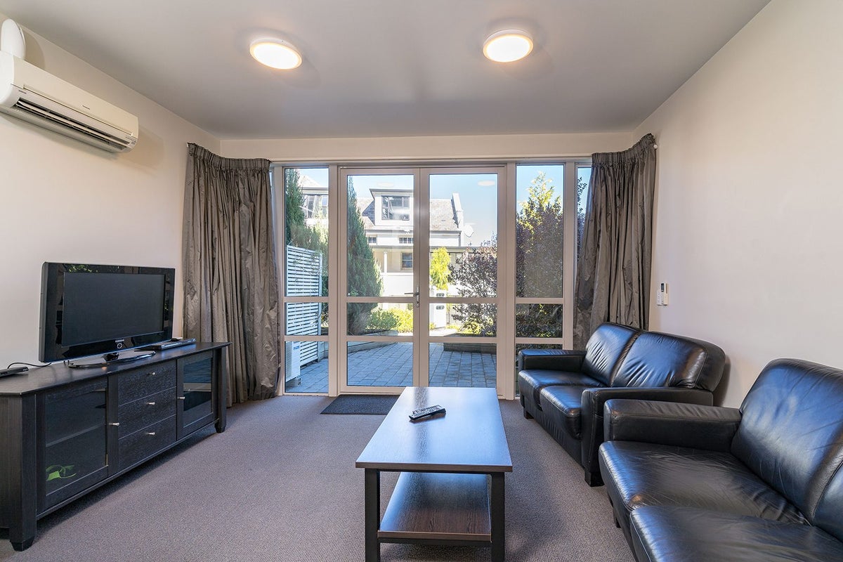 9/73 Buccleugh Street, North East Valley, Dunedin - Carousel 2