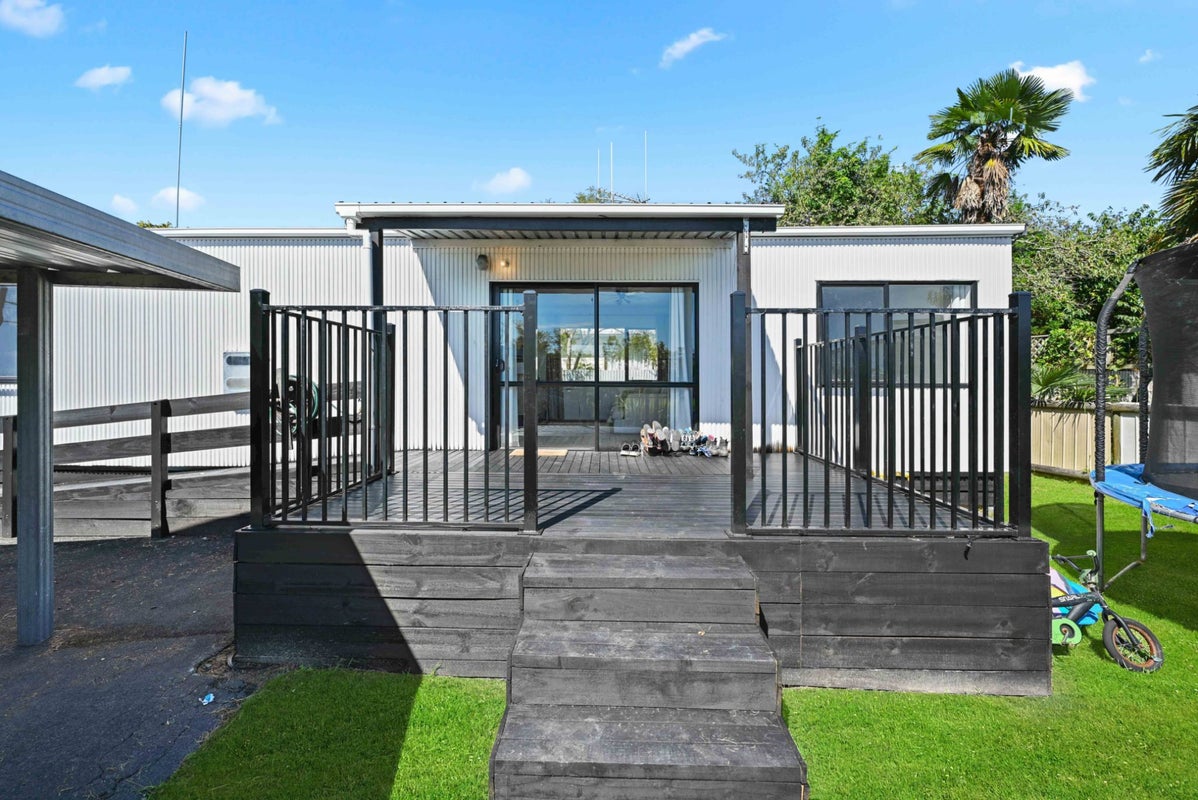161B Peachgrove Road, Hamilton East, Hamilton - Carousel 2