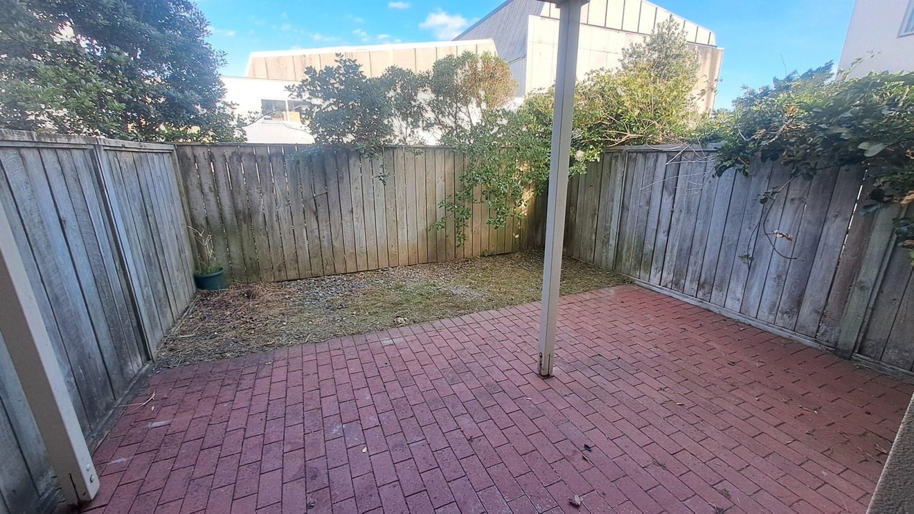 25/305 Evans Bay Parade, Hataitai, Wellington - Carousel 15