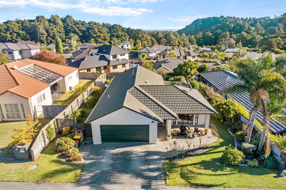 74 Wairere Road, The Gardens, Auckland - Carousel 2