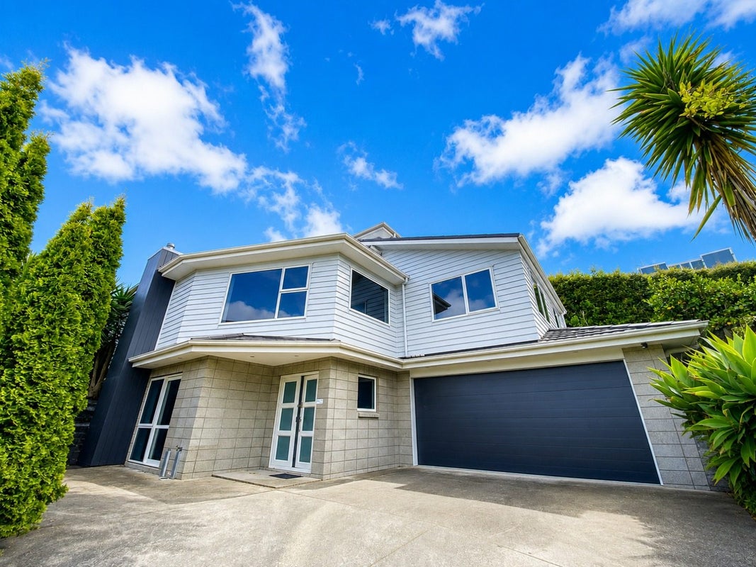 110 Taumata Road, Sandringham, Auckland - Carousel 2