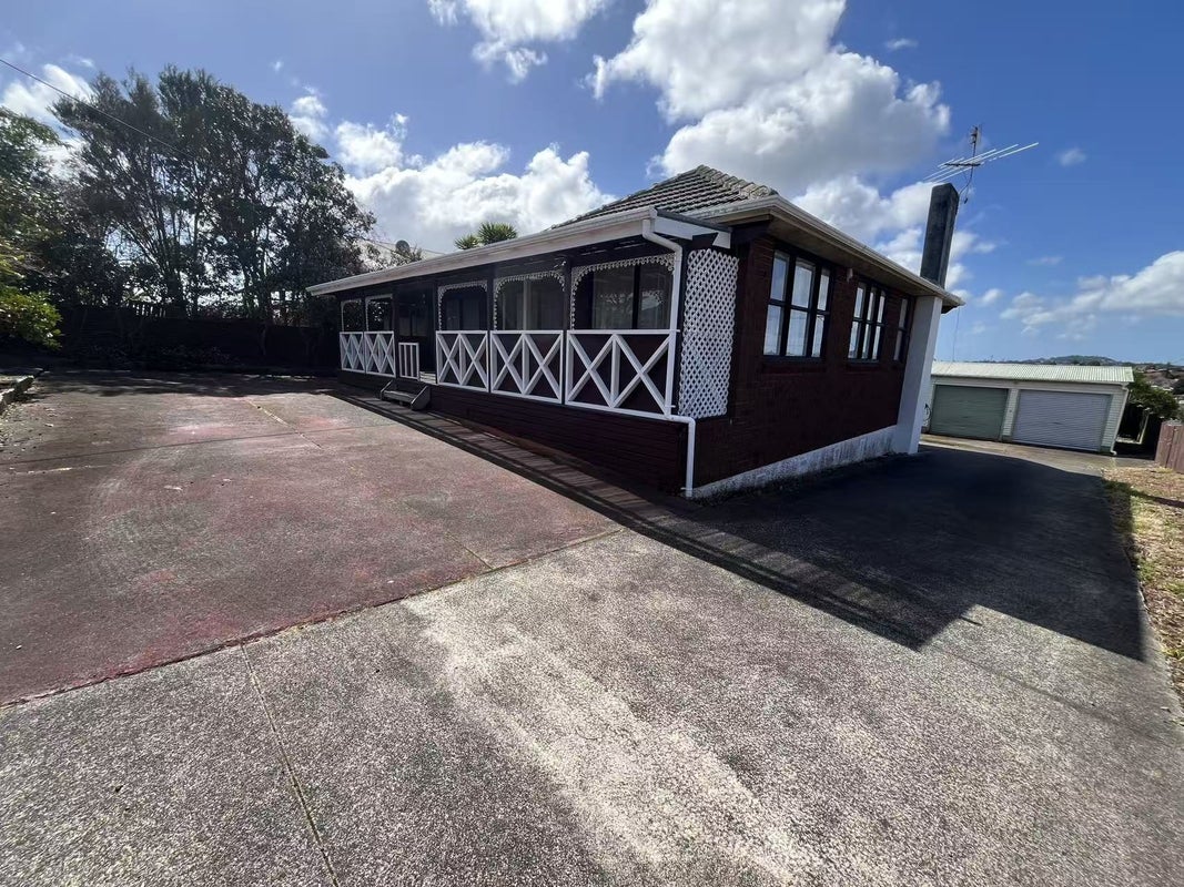 56 Willerton Avenue, New Lynn, Auckland - Carousel 2