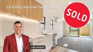 59 Te Ara o Papatahi, Wainuiomata, Lower Hutt - Carousel 1