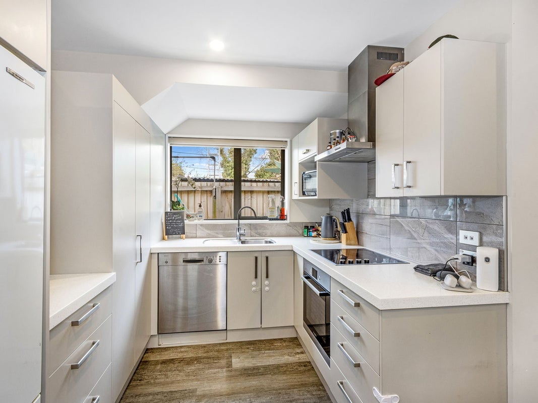 26B Burke Street, Addington, Christchurch - Carousel 2