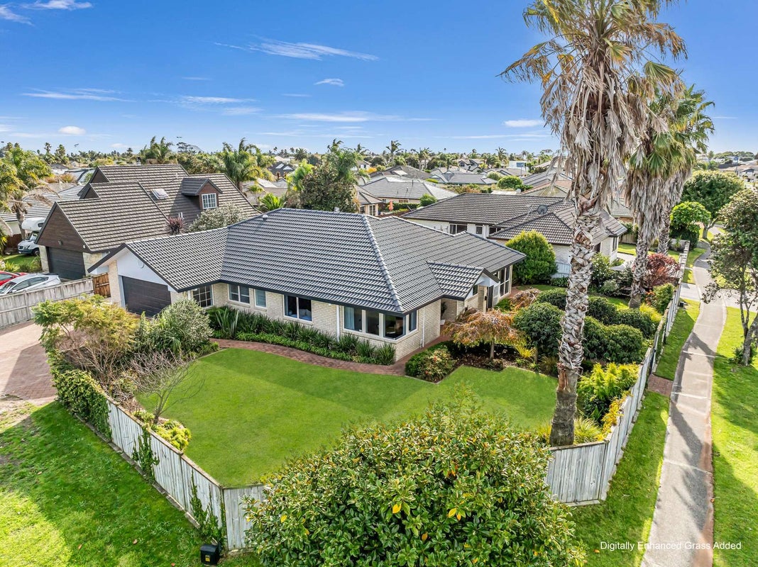 126 Santa Monica Drive, Papamoa Beach, Papamoa - Carousel 1