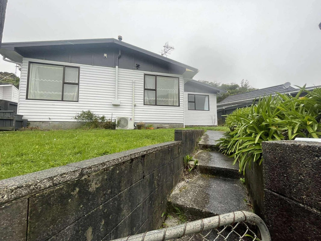 36 Waipounamu Drive, Kelson, Lower Hutt - Carousel 2