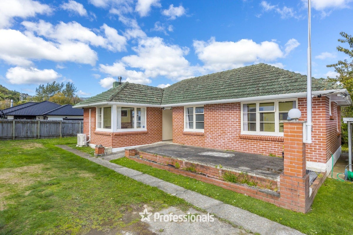 35 Black Beech Street, Birchville, Upper Hutt - Carousel 2
