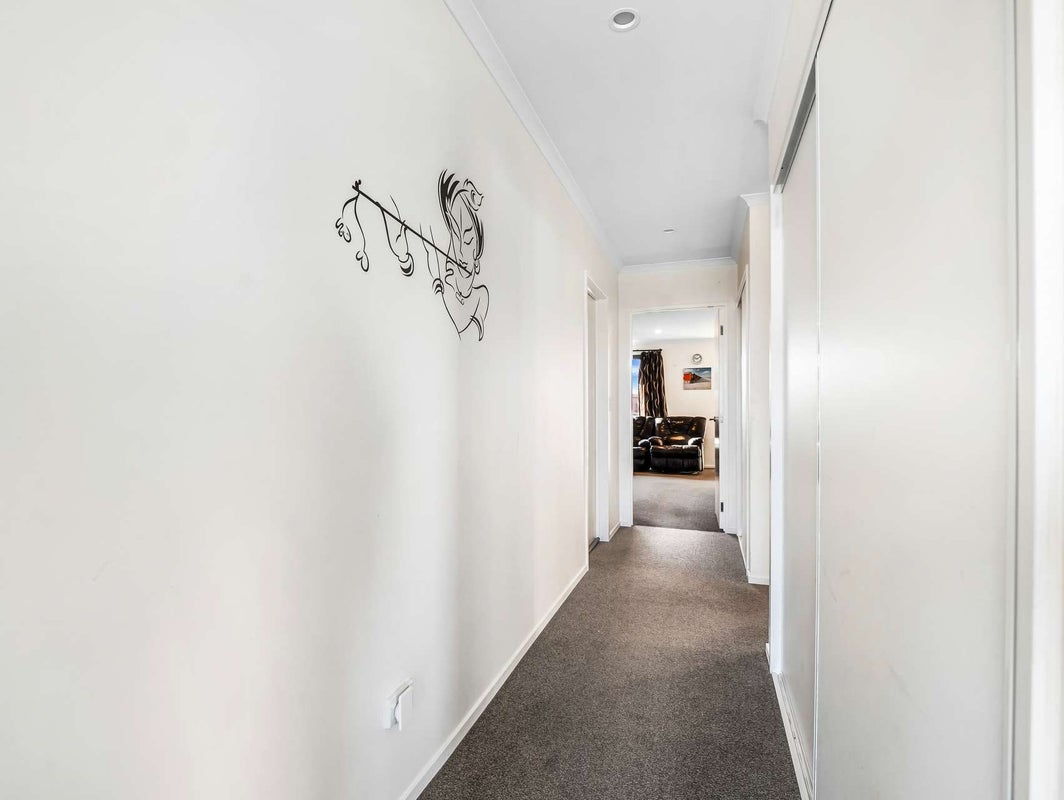 5 Vildebeest Street, Halswell, Christchurch - Carousel 2