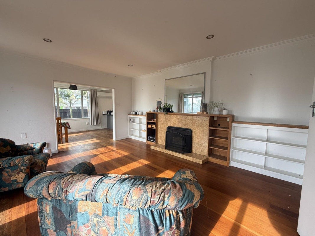 63 South Road, Blagdon, New Plymouth - Carousel 2