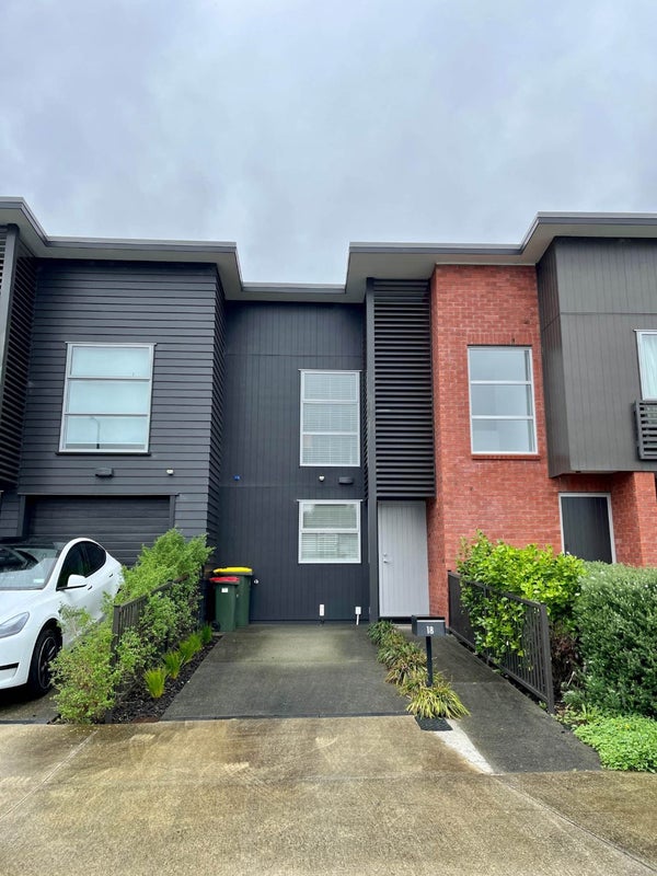 18 Gilbert Hall Way, Swanson, Auckland - Carousel 2