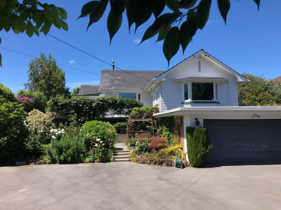 19 Aynsley Terrace, Hillsborough, Christchurch - Carousel 1