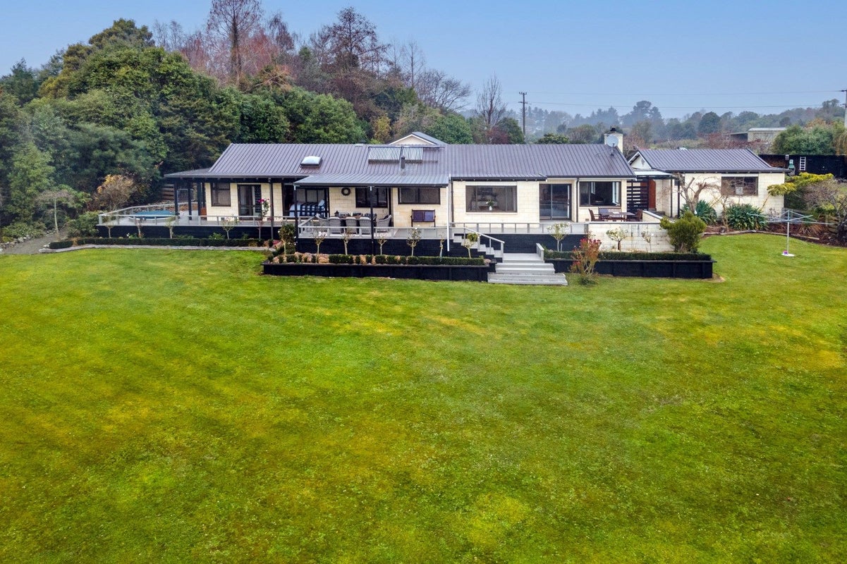 43 Ribbonwood Road, Geraldine Downs, Geraldine - Carousel 1