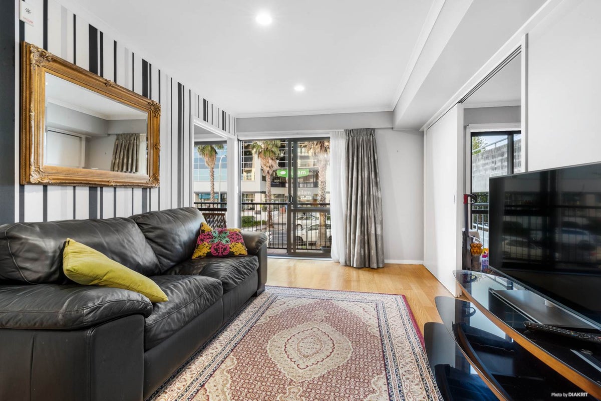 1K/18 Ronwood Avenue, Manukau, Auckland - Carousel 2