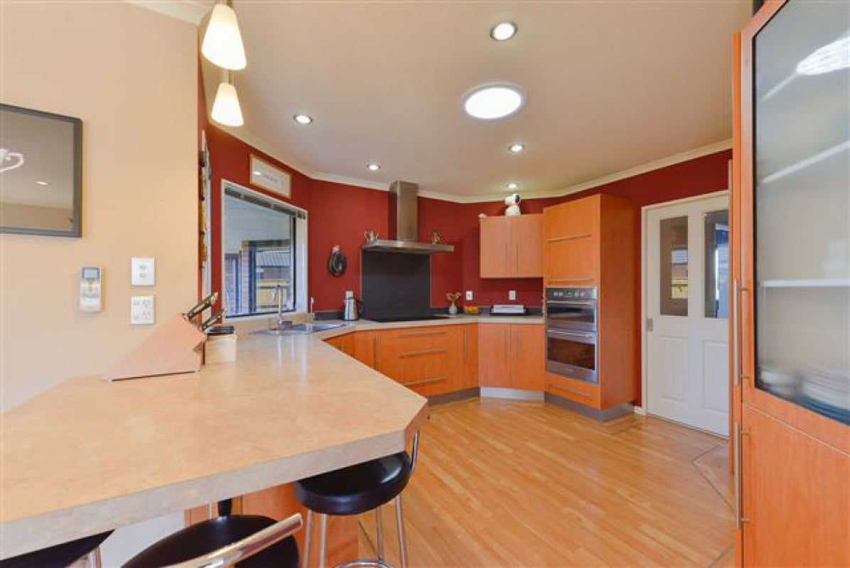 44 Tennyson Avenue, Kelvin Grove, Palmerston North - Carousel 2