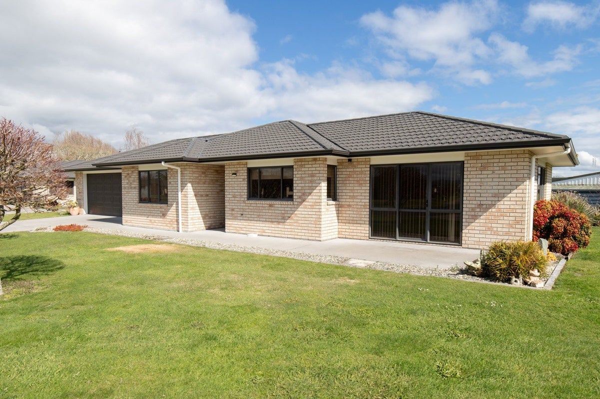 3 Masonic Drive, Whanganui East, Whanganui - Carousel 18