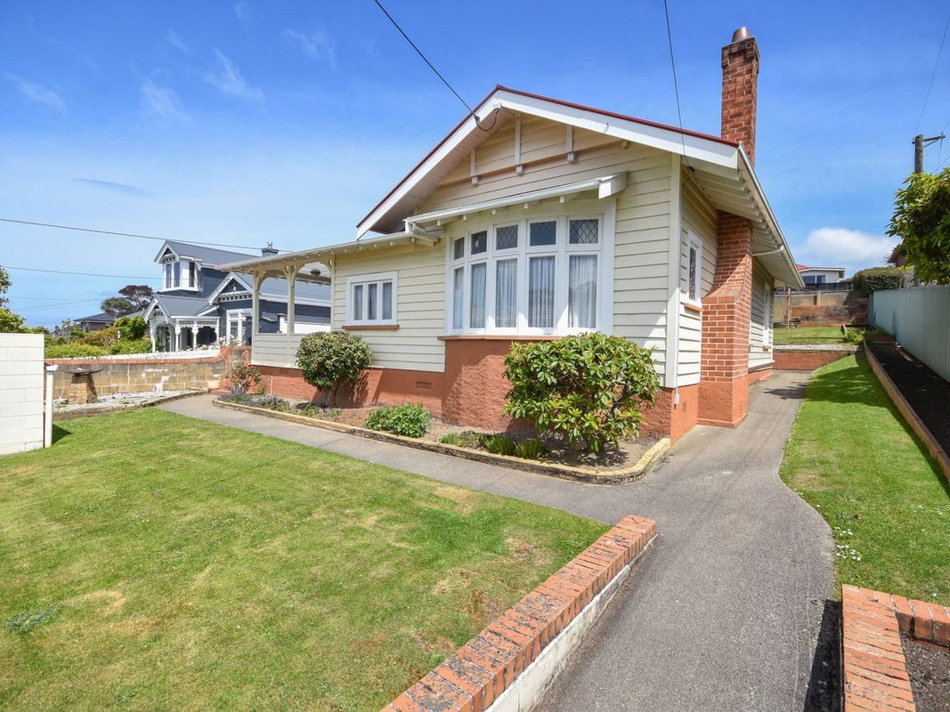 23 Rosebery Street, Belleknowes, Dunedin - Carousel 2