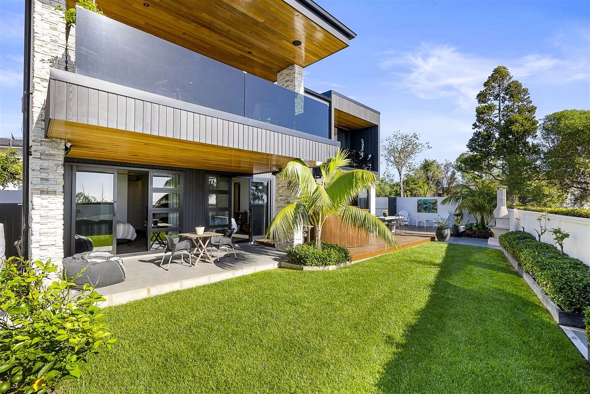 123A Churchill Road, Rothesay Bay, Auckland - Carousel 2