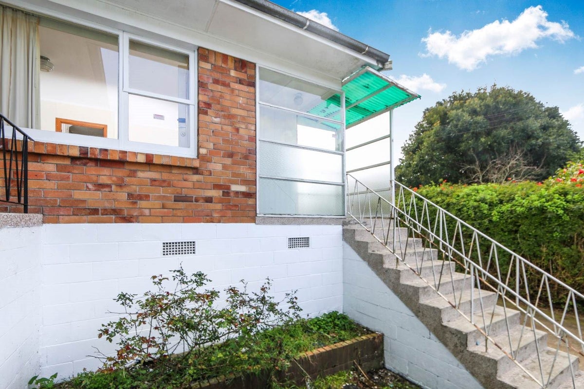 4/93 Balmoral Road, Mount Eden, Auckland - Carousel 2