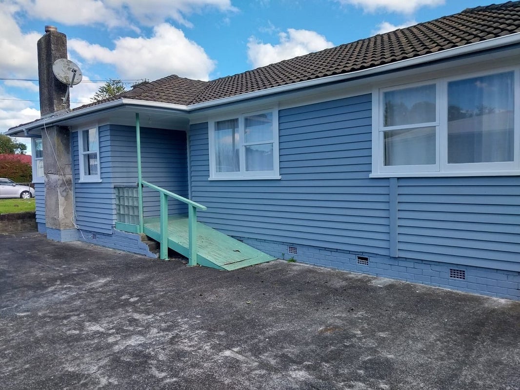 8 Dampier Street, Avondale, Auckland - Carousel 2