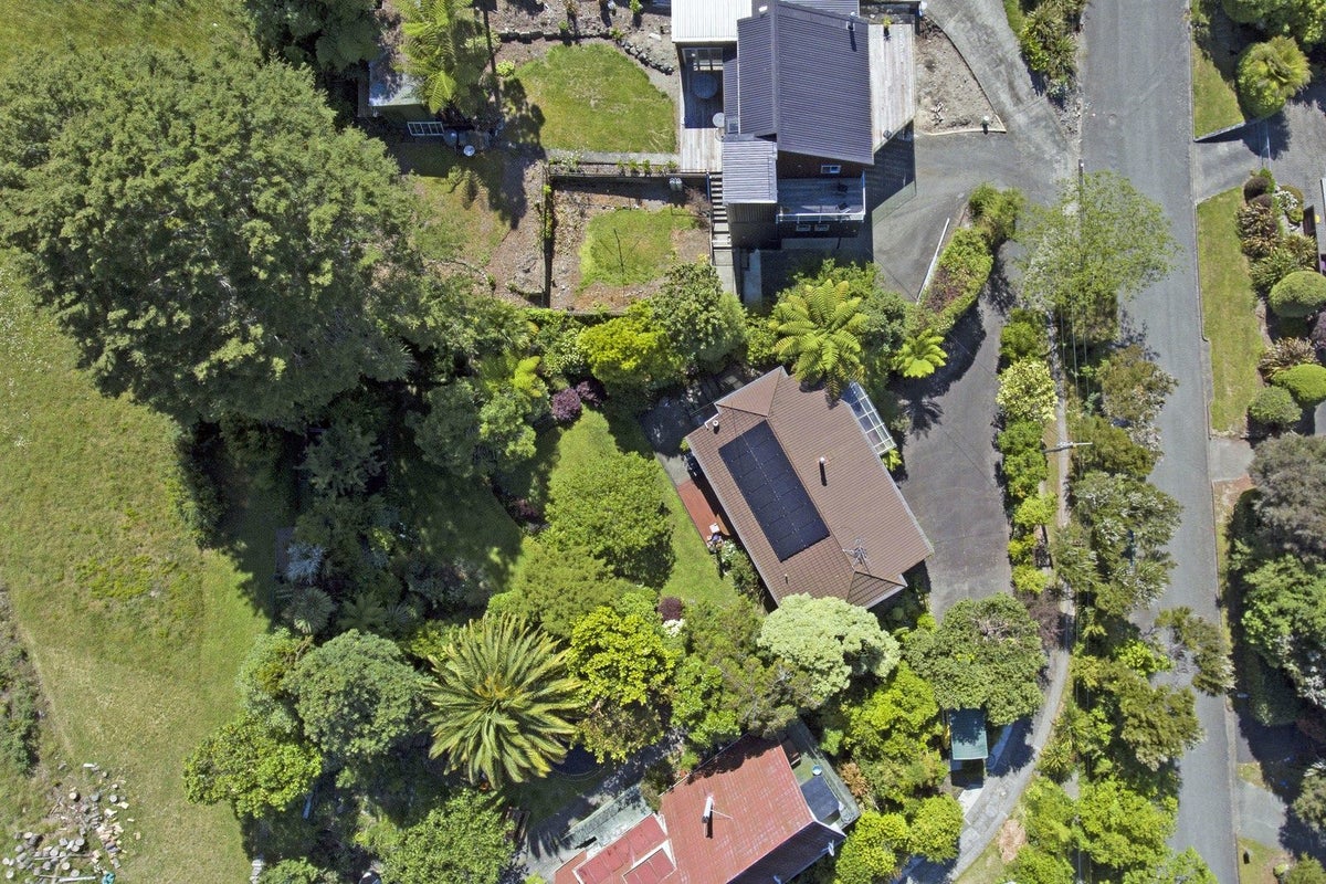 15 Cook Crescent, Kaiteriteri - Carousel 18