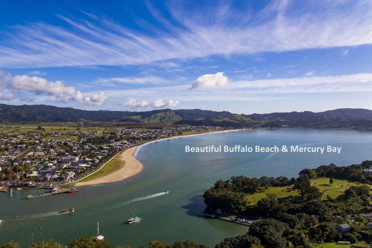 16 Leeward Drive, Whitianga, Whitianga - Carousel 35