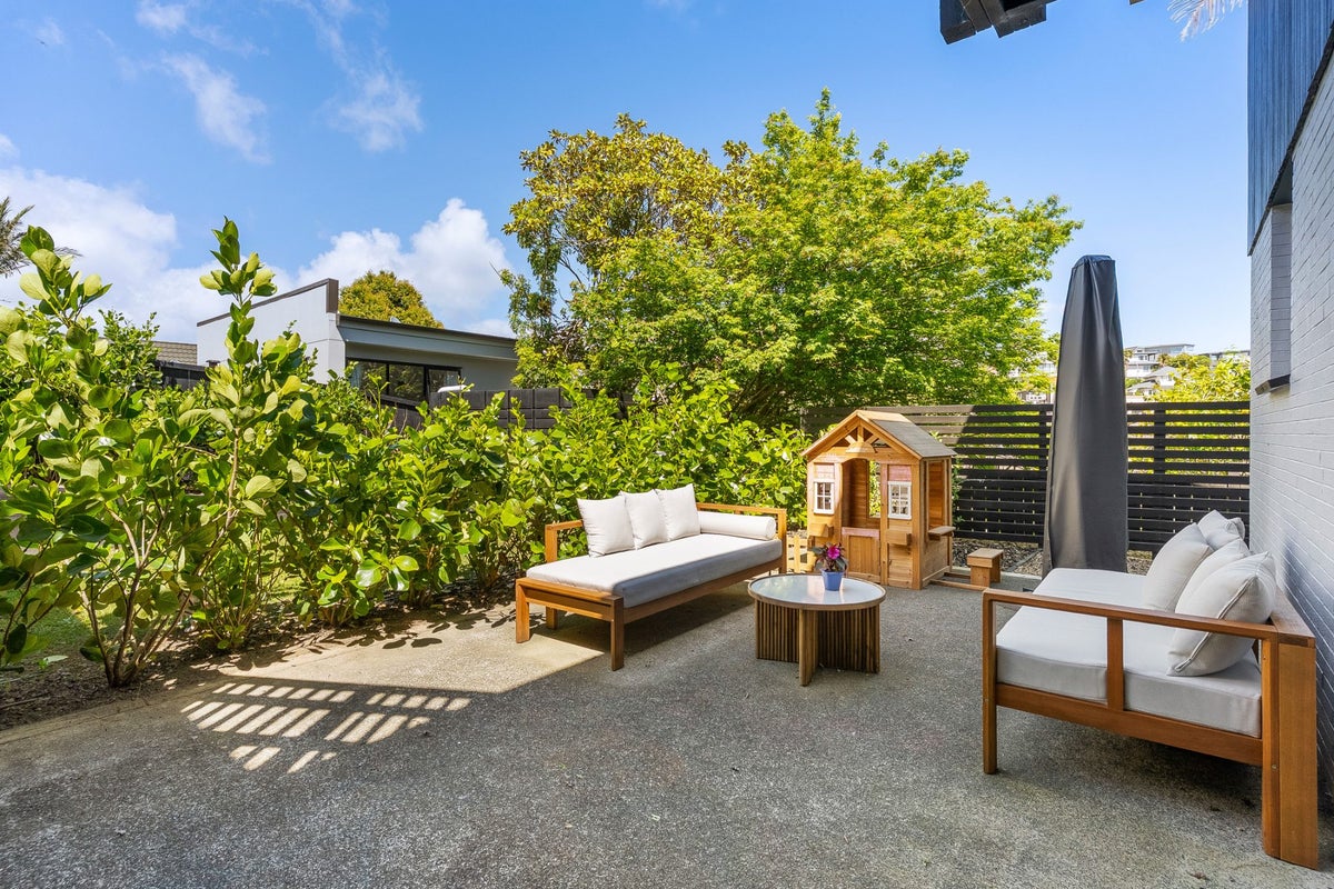 1/73B Rukutai Street, Orakei, Auckland - Carousel 2